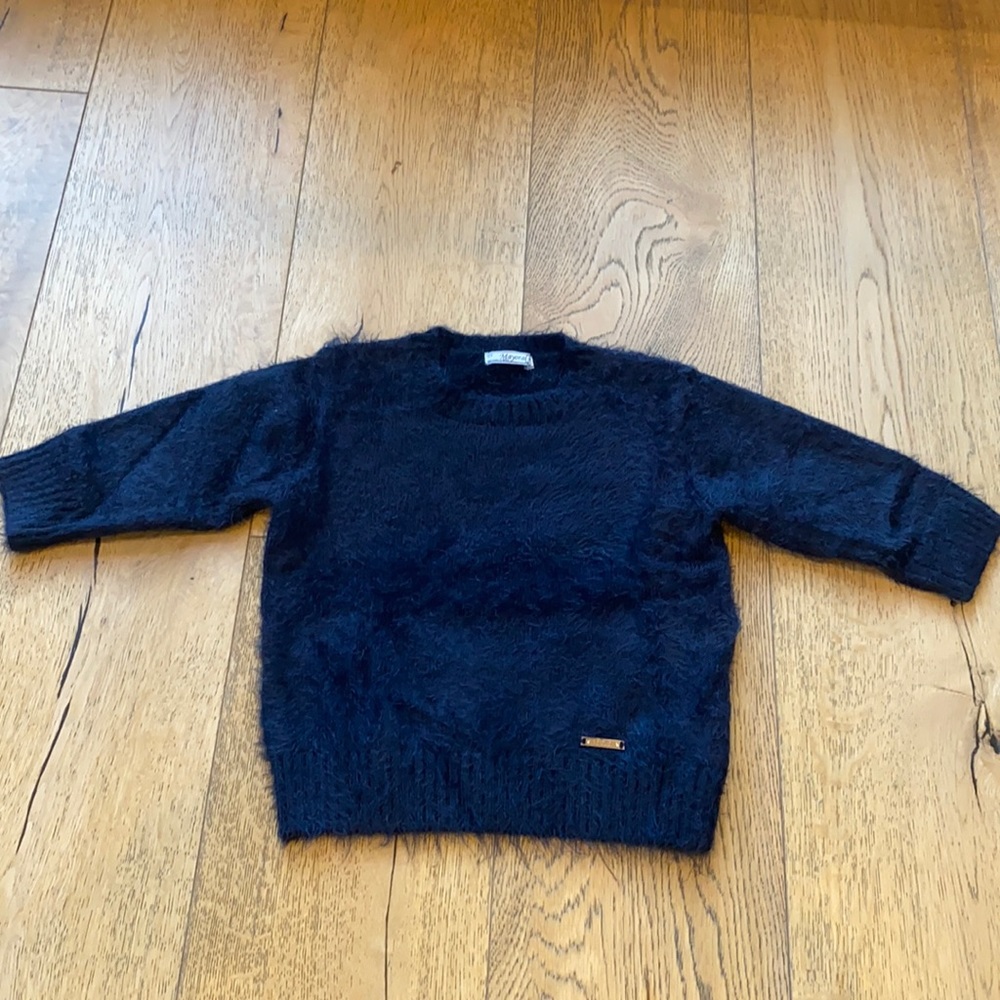 Gorgeous Mayoral navy sweater💙